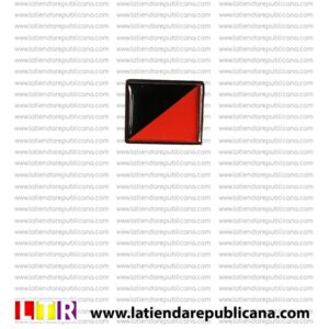 Pin bandera anarco-sindicalista.