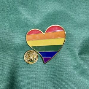 Pin corazón LGTBIQ+